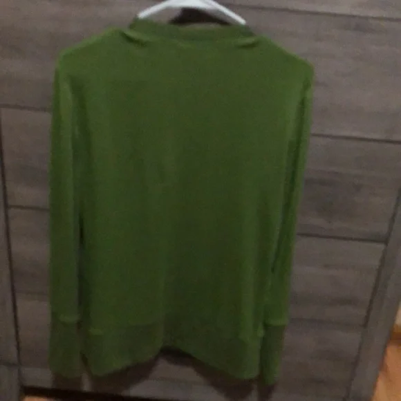 Cute green Cardigan!💚 - Picture 3 of 5